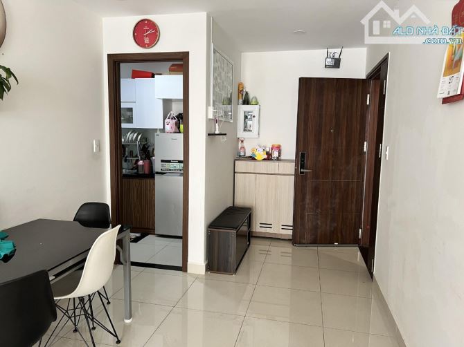 Chủ cho thuê căn hộ 2PN Phú Đông Premier có rèm, hỗ trợ 5 ngày dọn đồ, giá 7,5tr/ Th