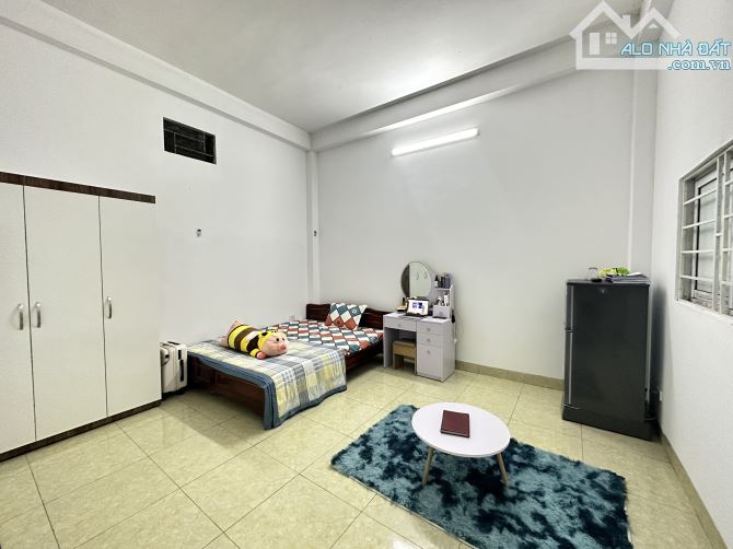 Cho thuê Phòng trọ cuối đường Nguyễn Khuyến văn Quán Hà Đông khép kín gác xép thang máy