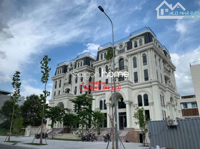 Cho Thuê 2 Tòa Nhà Ngay Trương Văn Bang TT Hành Chính Q2 32 x 20 Hầm 6Tầng 2500m2 Mới 100%