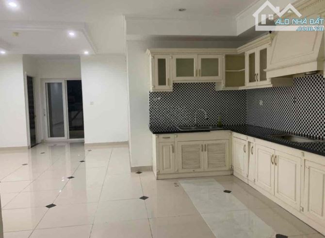 Cho Thuê căn hộ Phúc Yên 2 , 2PN ,2WC , DT 90m2 , Nội Thất, Giá 9tr/tháng