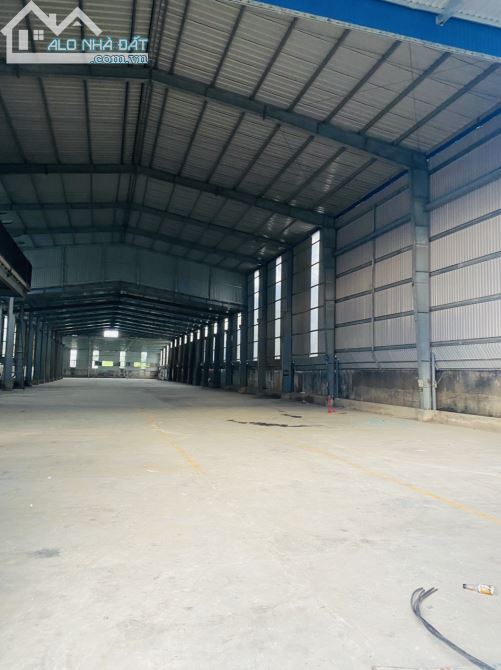 Xưởng 2400m² Tân Đông Hiệp Dĩ An làm kho sản xuất nhiu ngành nghề