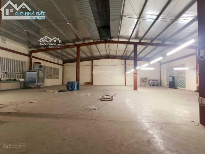 1000m2 Mặt tiền Lâm Văn Bền thích hợp làm nhà hàng,Showroom...Giá 140tr