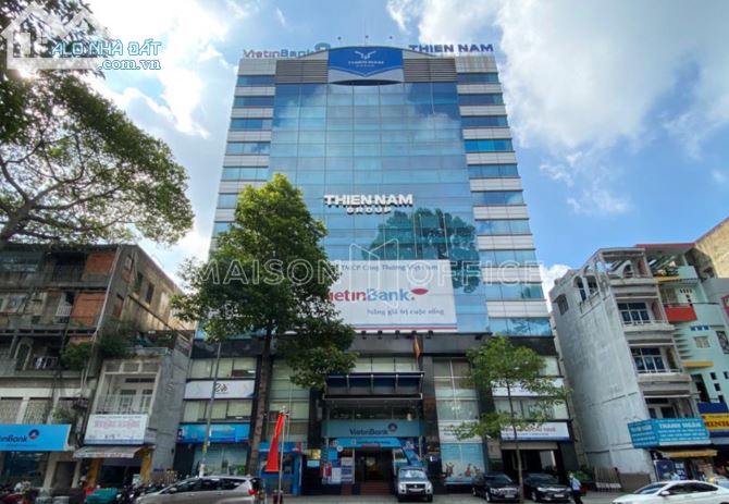 Văn phòng cho thuê 90m2 - 132m2, Đường Ngô Gia Tự, Phường 2, Quận 10.