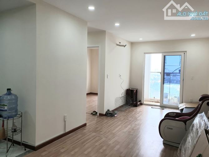 Cho thuê căn Hộ Diamond Riverside Q8 74m2 giá 8.7tr