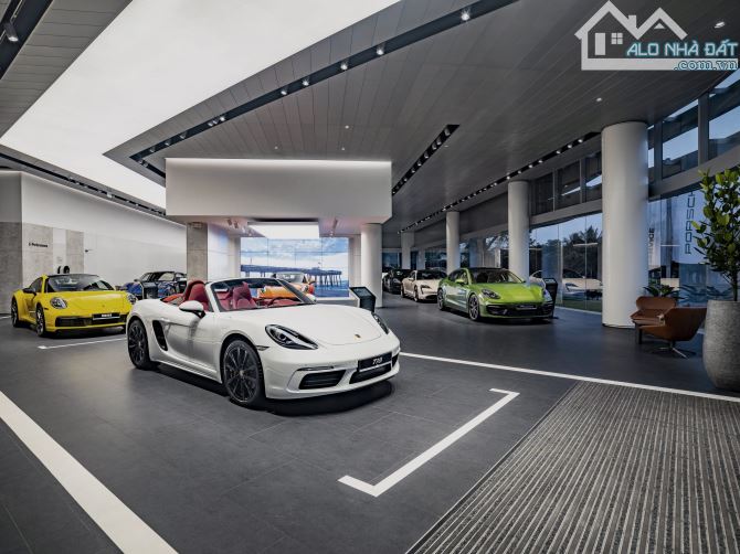 Cần cho thuê showroom 3s tại Long Biên, bàn giao ngay, hợp đồng dài hạn.