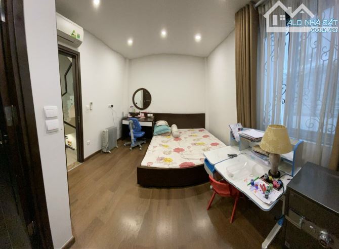 Cho thuê nhà Roman Plaza, Đường Tố Hữu. Dt 85m2 MT 6m, 5 tầng, thông sàn,