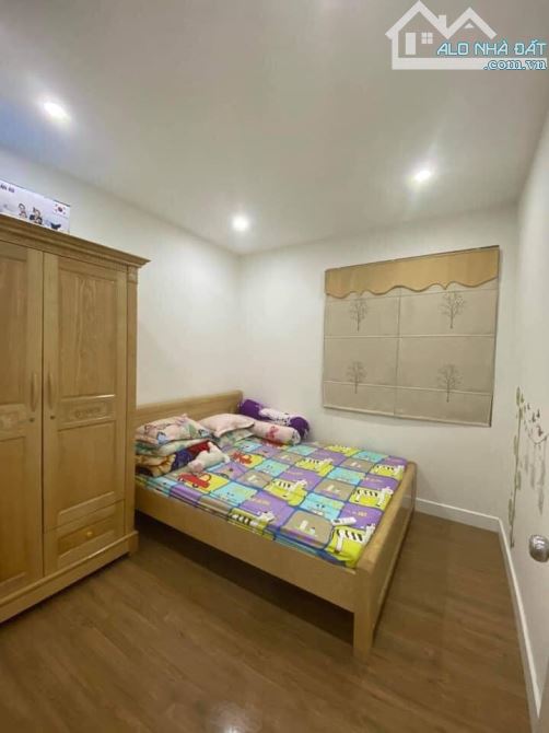 Cho thuê căn hộ 3 ngủ Eochome Phúc Lợi Long Biên full đồ