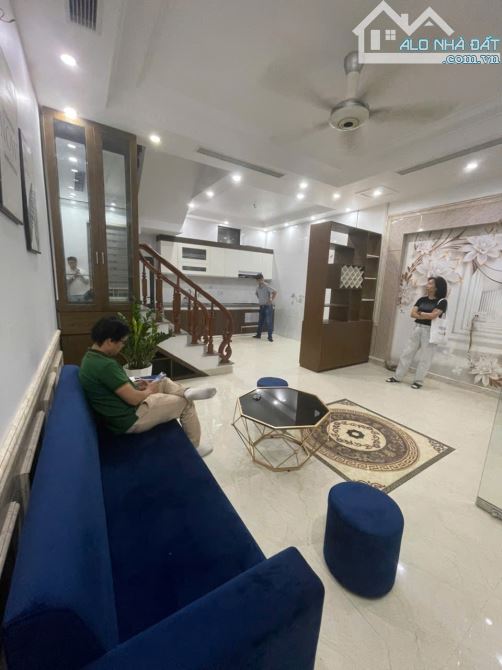 Cho thuê nhà tại Trung Lực, 50m2, 4 tầng, 4 ngủ, 10 triệu