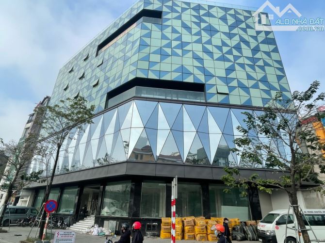 Cho thuê tòa nhà VP 89 Phan Đình Phùng, phường 17, Quận Phú Nhuận