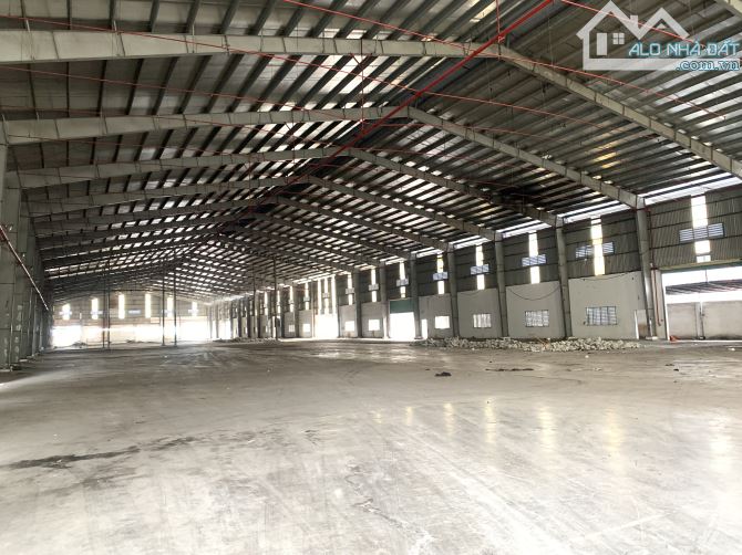 Cho Thuê Xưởng 5000m2 pccc tự động ở Đức Hoà , Long An