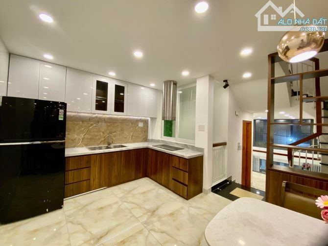 Nhà Full Nội Thất💦Hẻm Xe Tải💦-Nguyễn Văn Khối Phường 11💦4 Lầu.5pn.5wc💦23 triệu