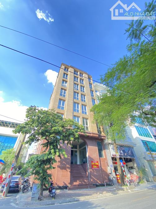Cho Thuê Văn Phòng 30m2 Siêu Đẹp Tại đường Thái Thịnh Đống Đa Giá Thuê 6tr/ tháng