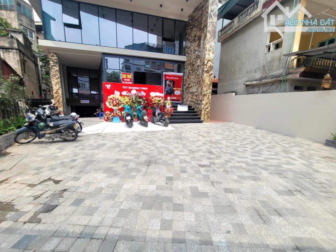 Cho thuê Building xây mới quận Hoàng Mai, bàn giao ngay.