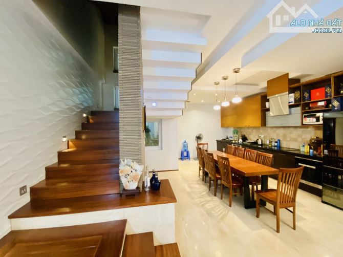 Cho thuê nhà riêng KDT mễ trì hạ, mỹ đình sông đà 110m2x5T Full nội thất mới đẹp để ở
