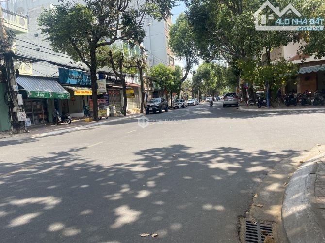 ĐẤT MẶT TIỀN NGÔ ĐỨC KẾ KHU TTTM PHƯỜNG 7, 135M2 NGANG 5M VUÔNG ĐẸP, GIÁ 15 TỶ