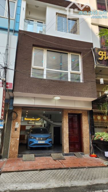 Cho thuê nhà trên đường Dương Khuê, Mai Dịch, Cầu Giấy. DT 75 m2 x 5 tầng. Nhà đẹp, giá 35