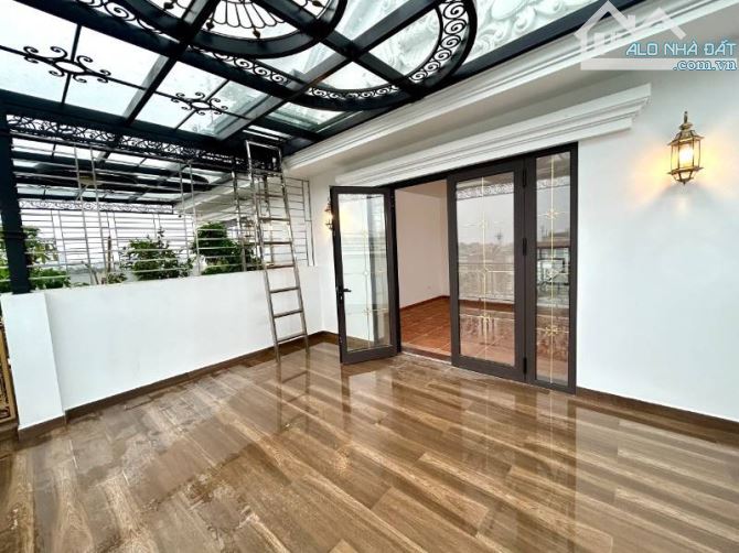Cho thuê biệt thự tại KĐT Mễ Trì Thượng, Mễ Trì, Nam Từ Liêm, HN. DT 110m2, MT 8m, 4 tầng.