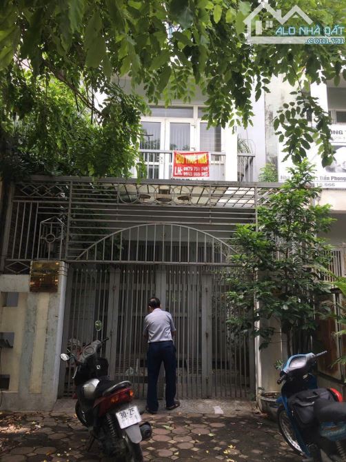 Cho thuê nhà ở Vân Canh, Nam Từ Liêm, Hà Nội, dt 80 m2x 4t, mt 5m, nhà đẹp, giá 20 triệu