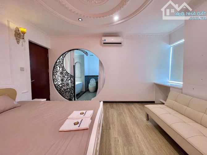 Sếp ơi, Căn Penhouse Dic Phoenix cho thuê có sân vườn + hồ bơi đẹp nhất toà