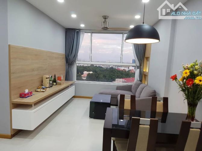 Căn Hộ ORCHARD GARDEN - Đường Hồng Hà- Phú Nhuận Gần Sân Bay 74m2 2PN