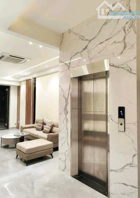 C.H.O T.H.U.Ê N.H.À Mới Tinh ở khu Văn Cao cực đẹp, 80m2, 7 tầng, 6 ngủ full ,35 triệu