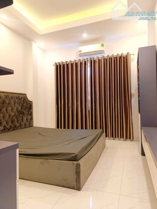 C.H.O T.H.U.Ê N.H.À An Đà- Lạch Tray ngay gần chợ, 40m2, 5 tầng 3 ngủ full 8 triệu