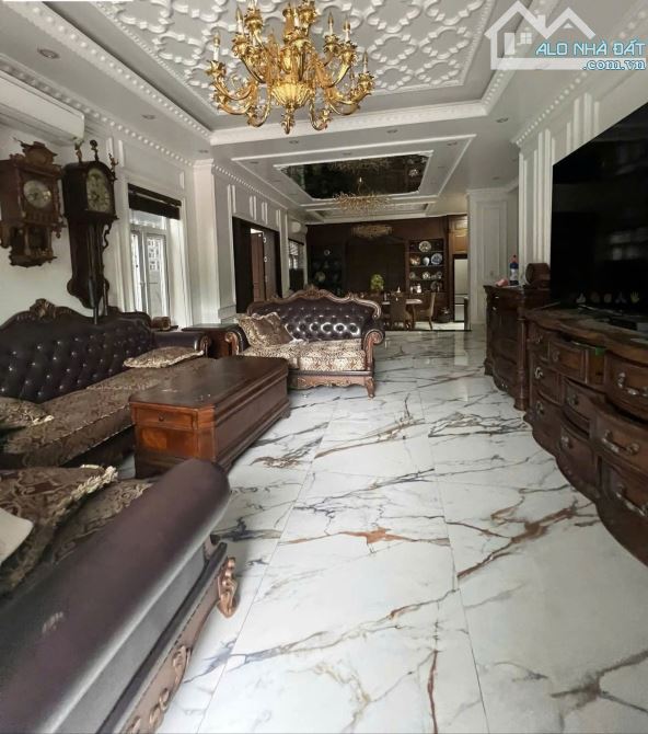 CHO THUÊ BIỆT THỰ SÂN VƯỜN LÊ HỒNG PHONG, 210M2, 5 NGỦ FULL, 30 TRIỆU