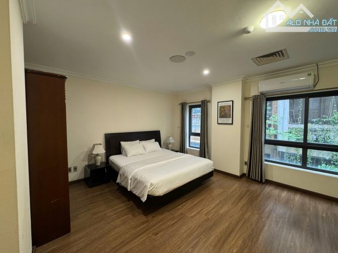 Cho thuê căn hộ đầy đủ nội thất: 35m 9tr; 45m 14tr; 60m 16tr; 100m 20tr. Phố Lò Rèn