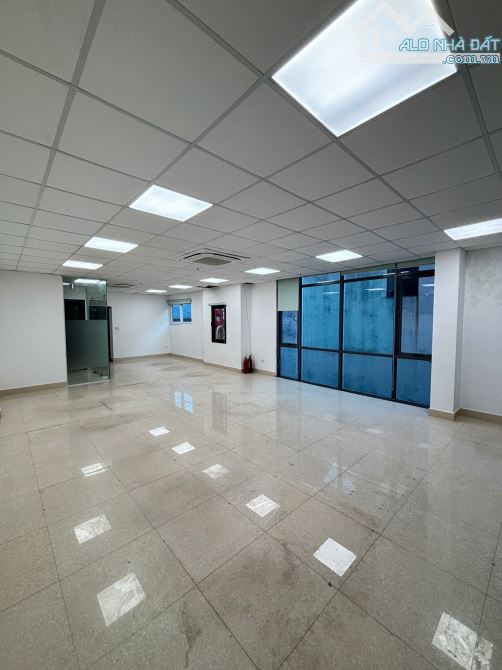 Cho thuê Văn phòng Cầu Giấy diện tích 75m2 giá 13tr