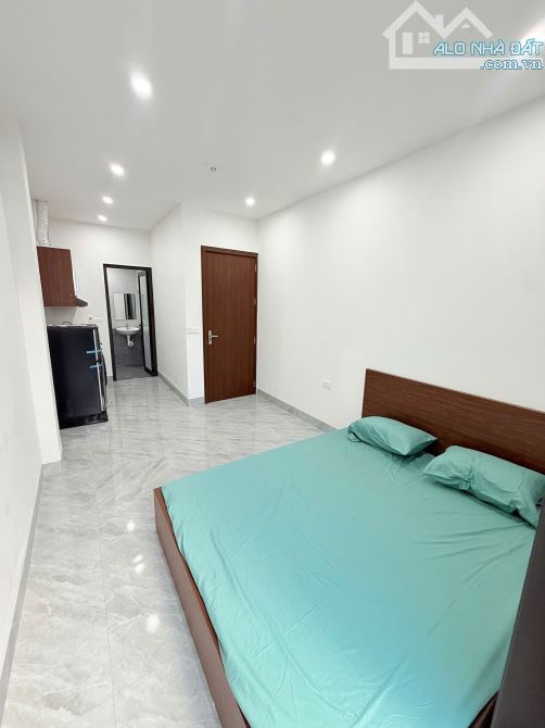 Cho Thuê CCMN Ngõ 139 Tam Trinh Hoàng Mai 30m2 Studio Cửa Sổ Ban Công Giặt Riêng Thang Máy