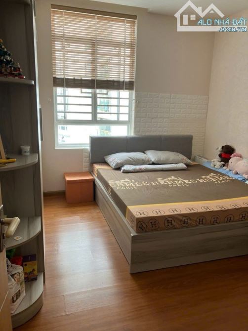 Cho thuê căn hộ chung cư tại Đường D1, Quận 7, Hồ Chí Minh