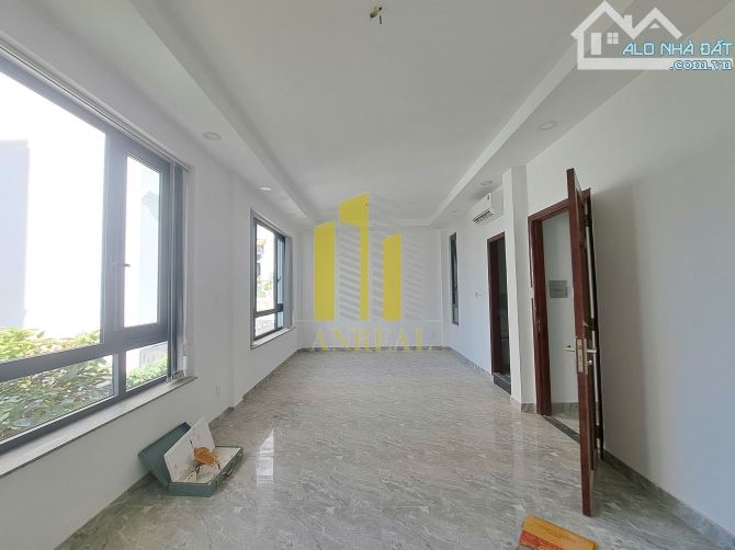 Villa đường Trần Não 7x20m, 2 lầu nhà mới giá 55 triệu