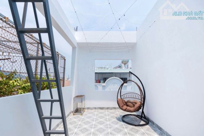 Cho thuê Villa có hồ bơi – full nt – hẻm Xô Viết Nghệ Tĩnh, P. Thắng Tam – giá 20tr/tháng
