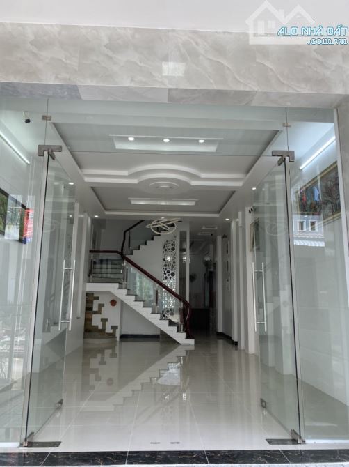 Cho thuê nhà đường b5 khu dân cư hưng phú 1
