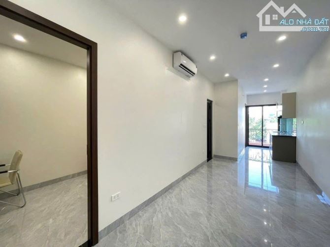 CHO THUÊ CHUNG CƯ MINI NGỌC THỤY LONG BIÊN 50m 2 NGỦ, ĐỦ NỘI THẤT Ô TÔ GẦN HỒNG TIẾN