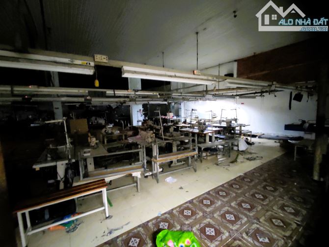 cho thuê kho xưởng 770m² p.Linh Trung, điện 3 pha, xe tải vào tận nơi