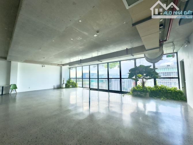 Cho thuê văn phòng xanh 220m² giữa trung tâm Đà Nẵng – giá thuê 312k/m²