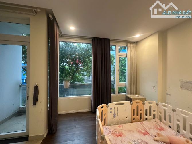 Cho thuê nhà nguyên căn mặt tiền KDC Sông Đà Hiệp Bình ,6m x 18m trệt 2 lầu giá 20TR