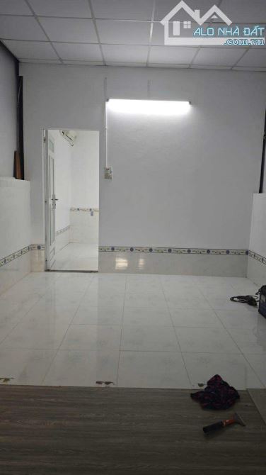 Cho thuê nhà 1 lầu đường 30/4 có máy lạnh 5 triệu