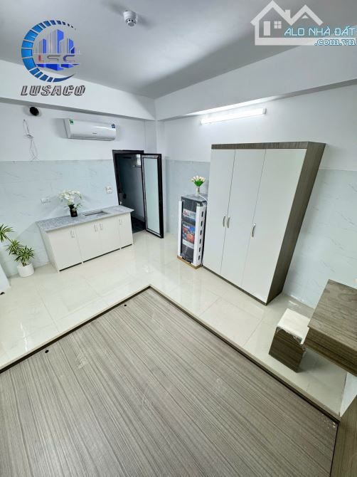 Cho Thuê CCMN Ngõ 89 Lê Đức Thọ Nam Từ Liêm 25m2 Studio Cửa Sổ Thang Máy Full Đồ Gần Chợ