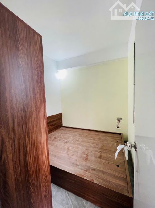 Cho Thuê CCMN 74 Hữu Hưng Tây Mỗ Nam Từ Liêm 30-40m2 2N1K 1N1K Cửa Sổ Ban Công Thang Máy