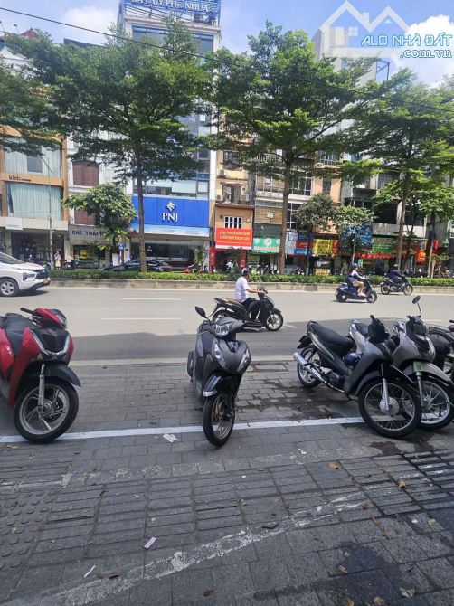 CHO THUÊ MẶT BẰNG KINH DOANH ĐẸP – KIM MÃ (GẦN GIANG VĂN MINH, NHÀ HÁT CHÈO) Diện tích 45m