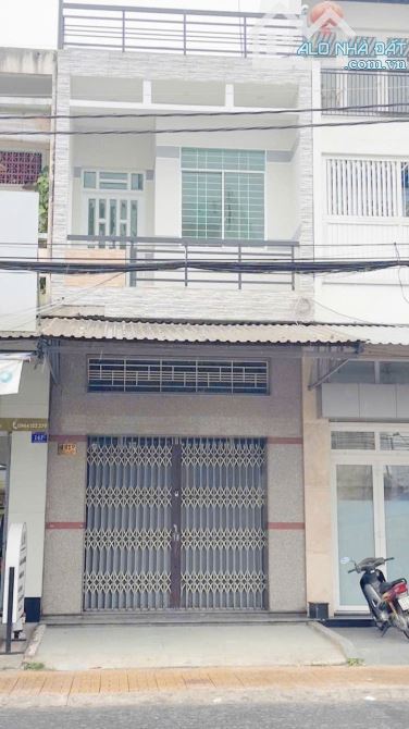 Cho thuê nhà 1 trệt 1 lửng 1 lầu mặt tiền kinh doanh tại TP Bến Tre