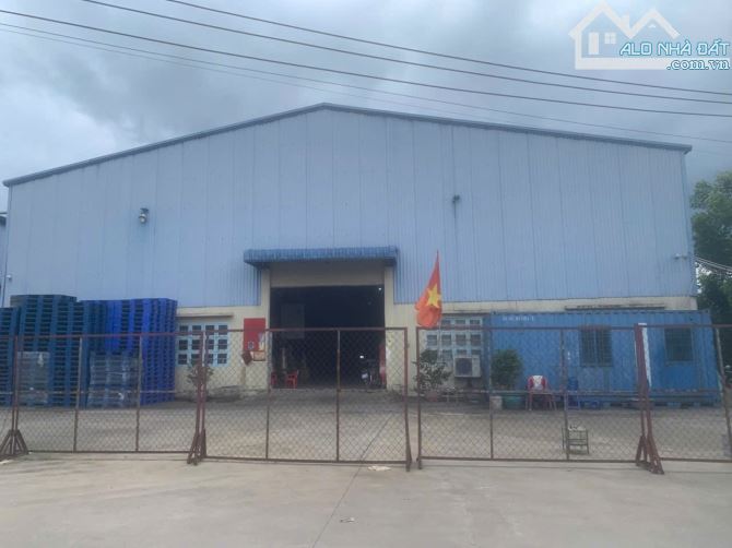 Xưởng Thuận An 2000m PCCC tự động đường cont sẵn VP điện hạ bình