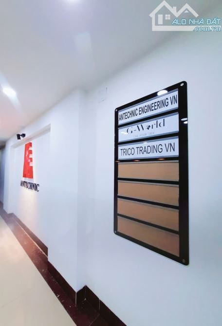 Cần cho thuê văn phòng nguyên sàn tầng 1, Nguyễn Hoàng 15tr