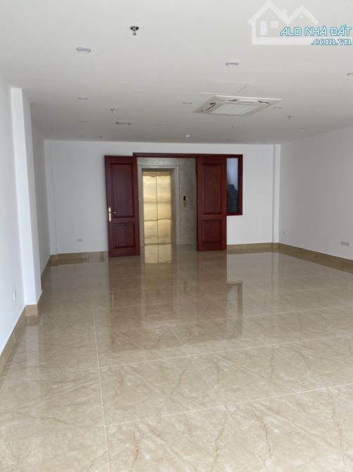 Cho thuê nhà Nguyễn Cơ Thạch – Từ Liêm DT 65m x 6 tầng, thang máy, mới đẹp giá 60tr/th