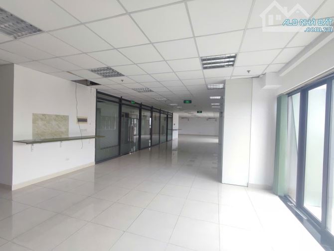 BQL tòa nhà C1 Thành Công cho thuê văn phòng diện tích 175m2-360m2 giá rẻ