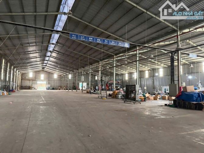 Cho Thuê Xưởng 5000m/270tr Có PCCC Thuận An Đường Lớn Container bình điện 560kva sx đa ng