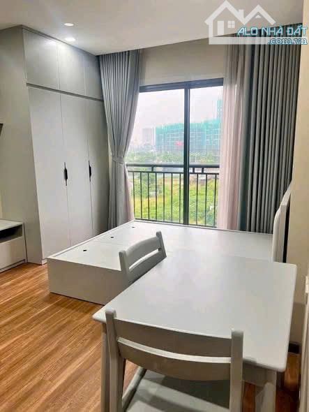 Cho thuê căn hộ khép kín Phố Tư Đình giá chỉ 4.5 triệu / tháng
