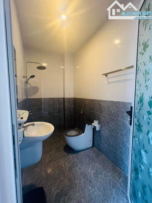 🔥 Cho thuê nhà hẻm Lạc Long Quân, P2, TP Vũng Tàu – 4PN, 5WC, đầy đủ nội thất 🔥